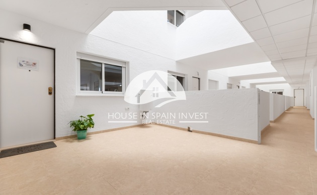 Resale - Apartment  - Orihuela Costa - Lomas De Cabo Roig