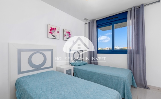 Resale - Apartment  - Orihuela Costa - Punta Prima  