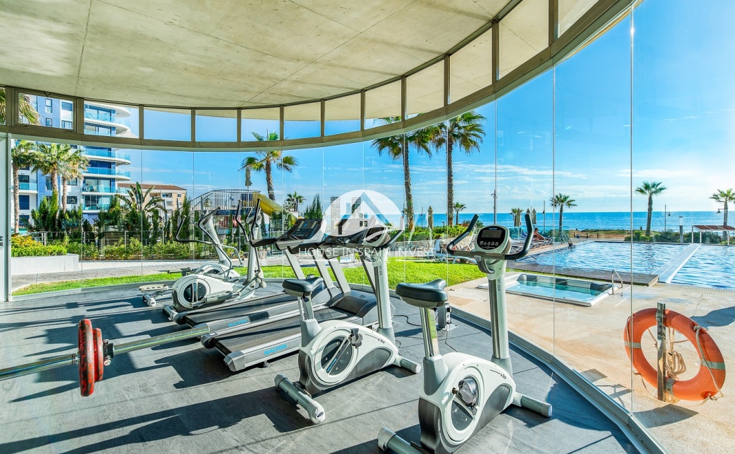 Resale - Apartment  - Orihuela Costa - Punta Prima  