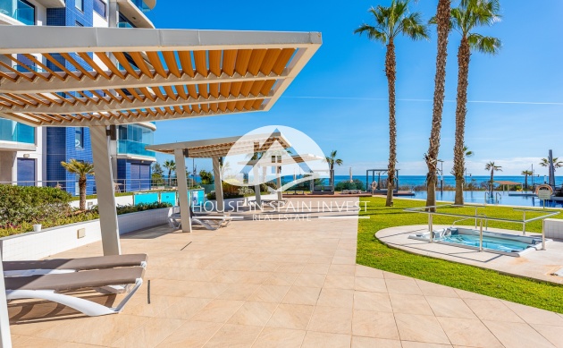 Resale - Apartment  - Orihuela Costa - Punta Prima  