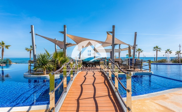 Resale - Apartment  - Orihuela Costa - Punta Prima  