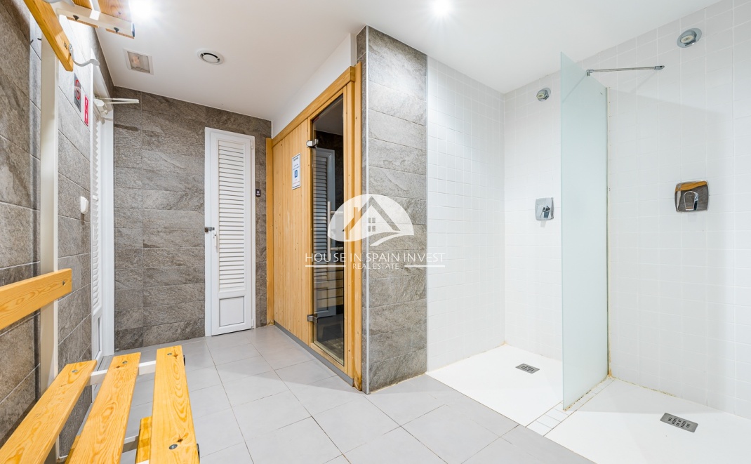 Resale - Apartment  - Orihuela Costa - Punta Prima  