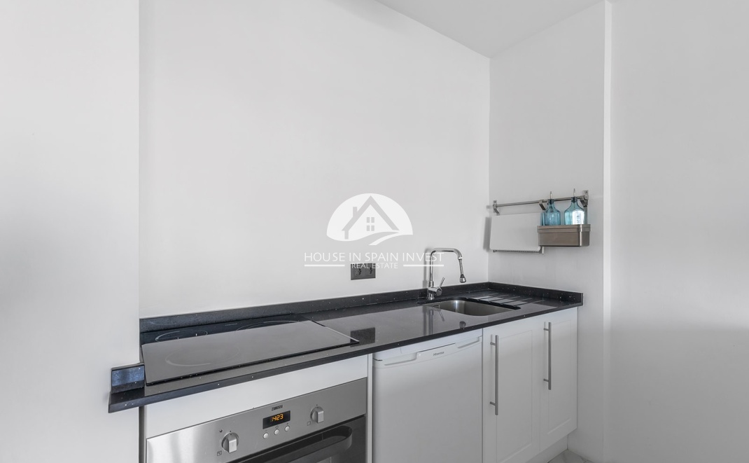 Resale - Apartment  - Torrevieja - La Mata