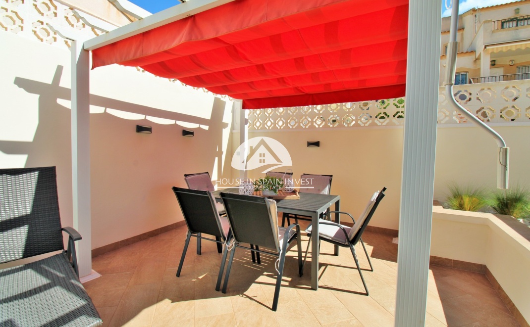 Resale - Villa - Orihuela Costa - Villamartín