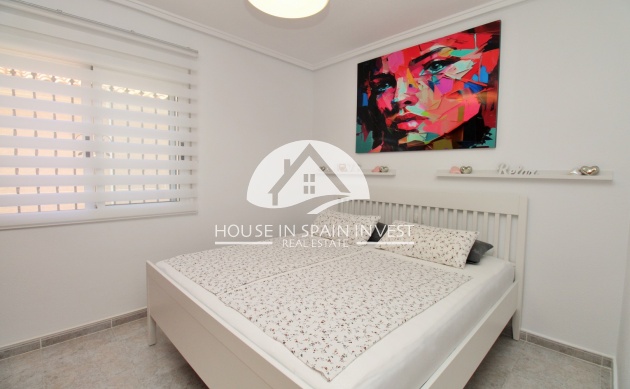 Resale - Villa - Orihuela Costa - Villamartín