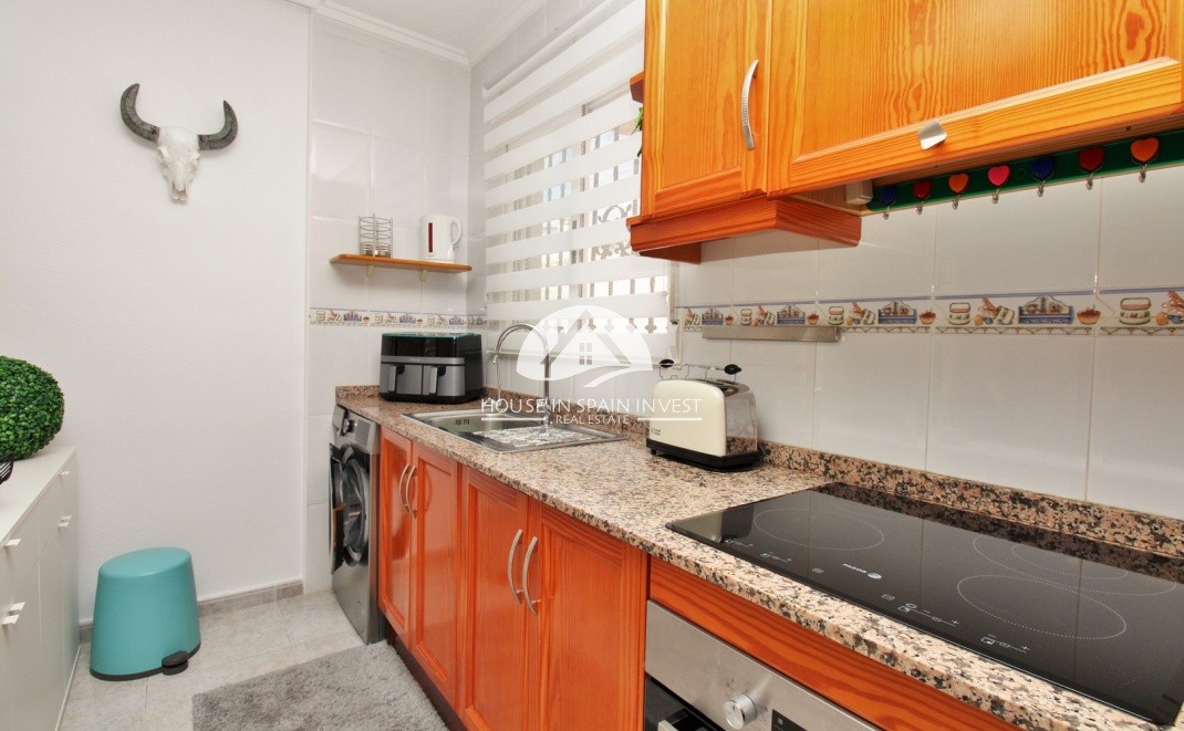 Resale - Villa - Orihuela Costa - Villamartín