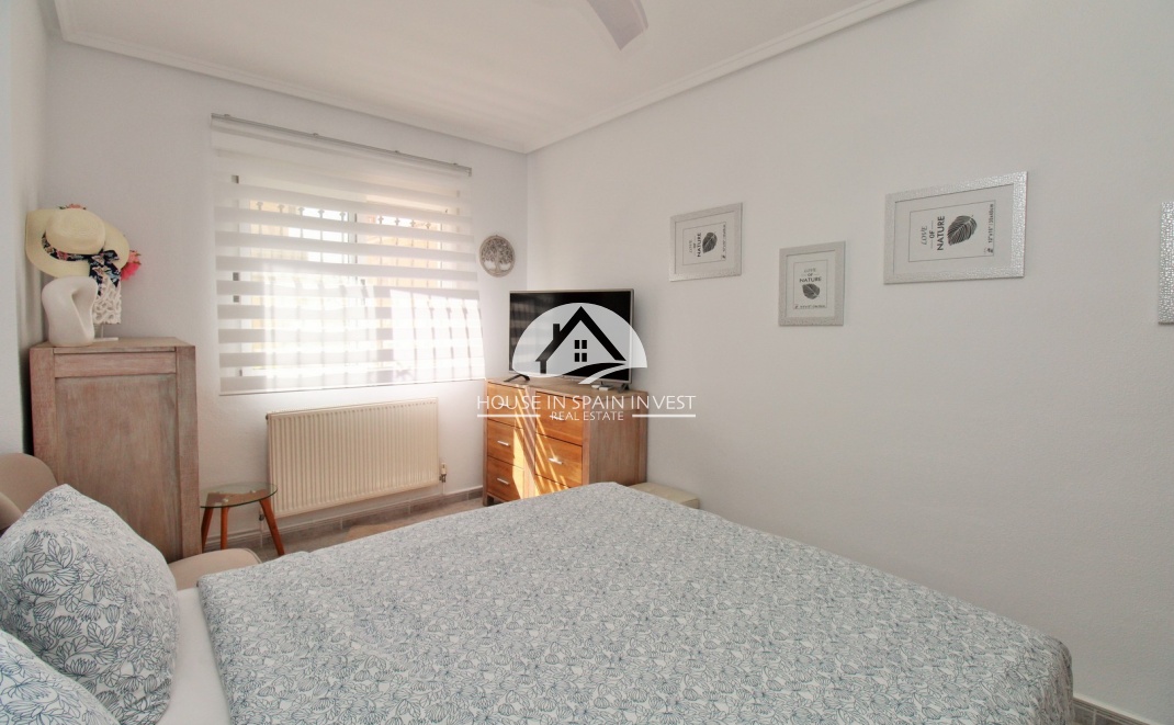 Resale - Villa - Orihuela Costa - Villamartín