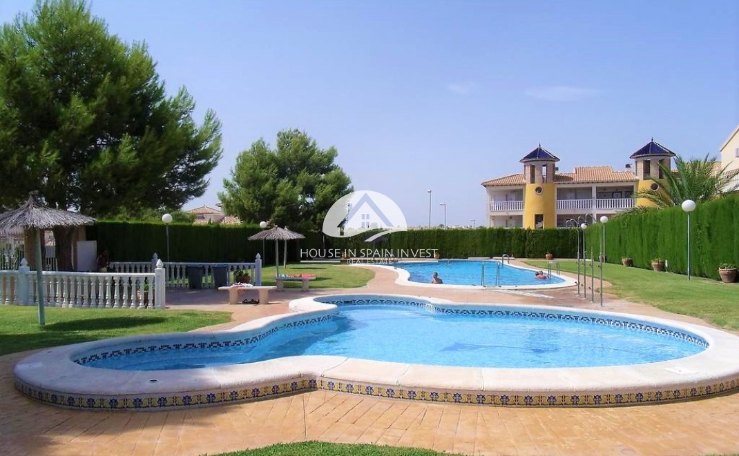 Resale - Villa - Orihuela Costa - Villamartín