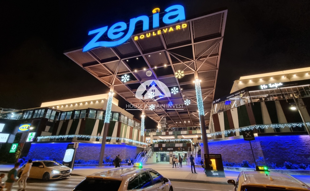 Resale - Villa - Orihuela Costa - Villamartín