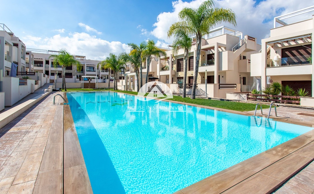 Resale - Apartment  - Torrevieja - Los Balcones  