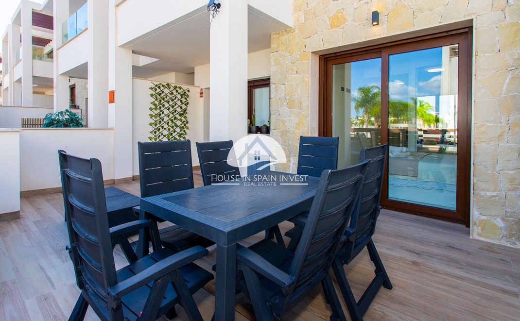 Resale - Apartment  - Torrevieja - Los Balcones  