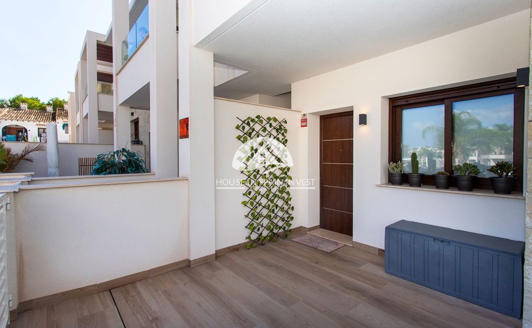 Resale - Apartment  - Torrevieja - Los Balcones  