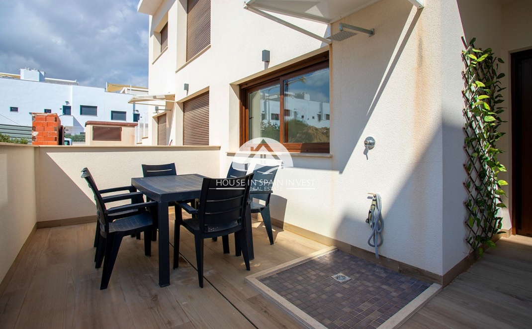 Resale - Apartment  - Torrevieja - Los Balcones  