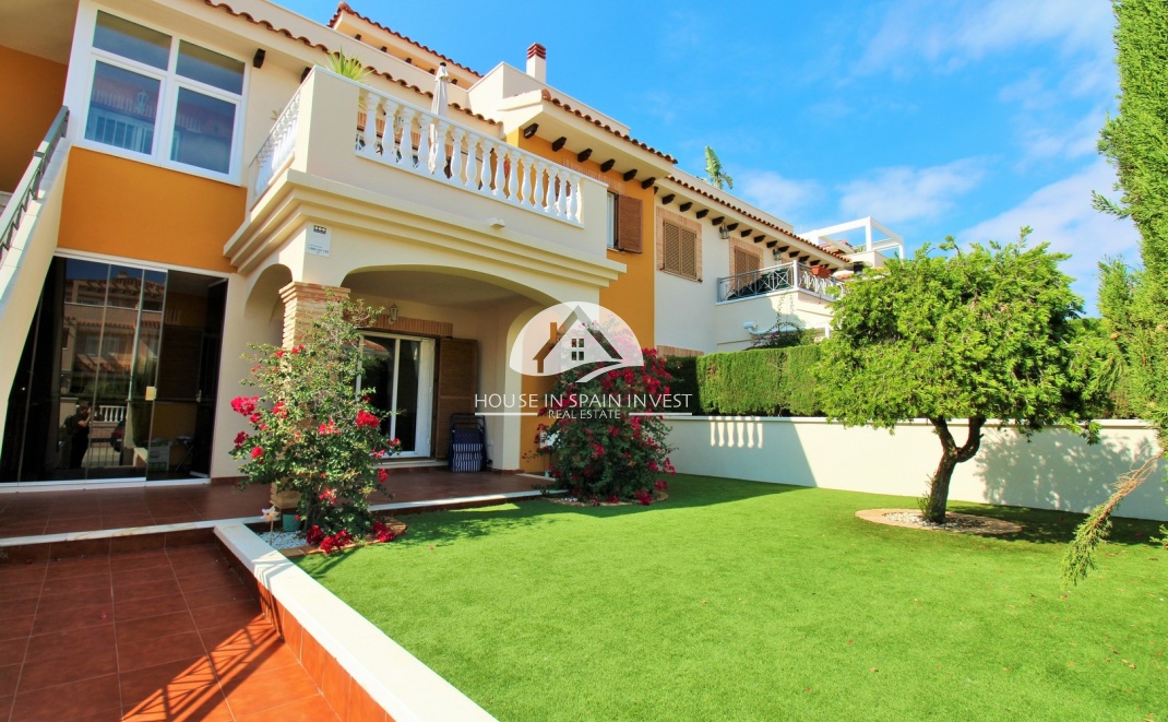 Resale - Apartment  - Orihuela Costa - Playa Flamenca