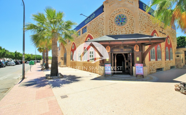 Resale - Apartment  - Orihuela Costa - Playa Flamenca