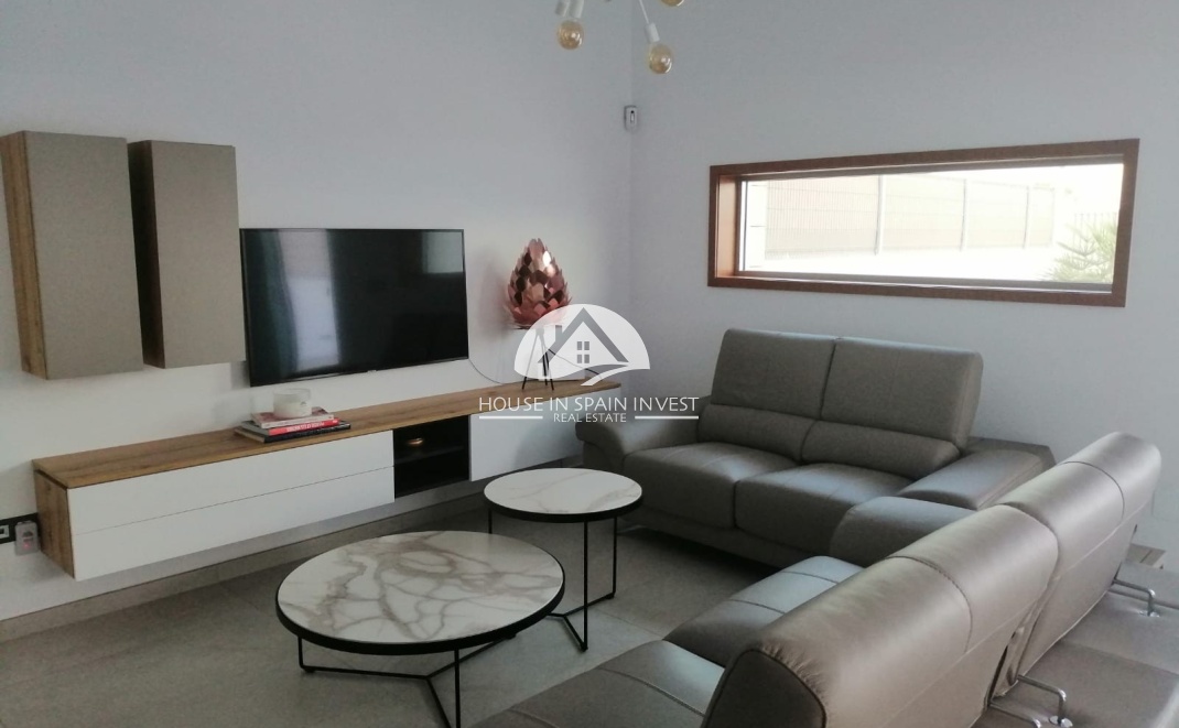 Resale - Villa - Guardamar del Segura - Guardamar - El Raso