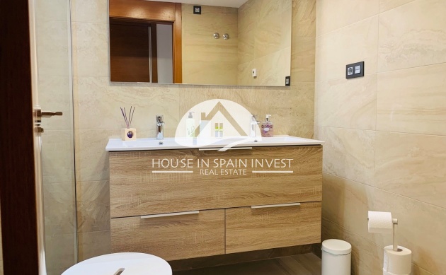 Resale - Villa - Guardamar del Segura - Guardamar - El Raso