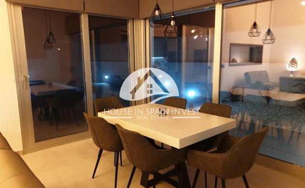 Resale - Villa - Guardamar del Segura - Guardamar - El Raso