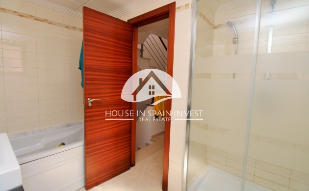 Resale - Apartment  - Orihuela Costa - Cabo roig  