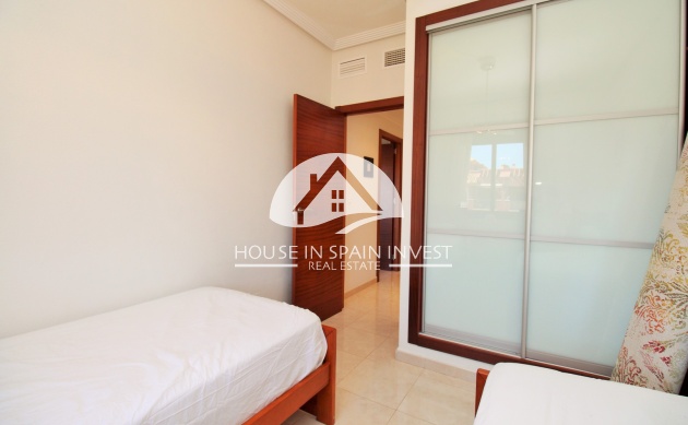 Resale - Apartment  - Orihuela Costa - Cabo roig  
