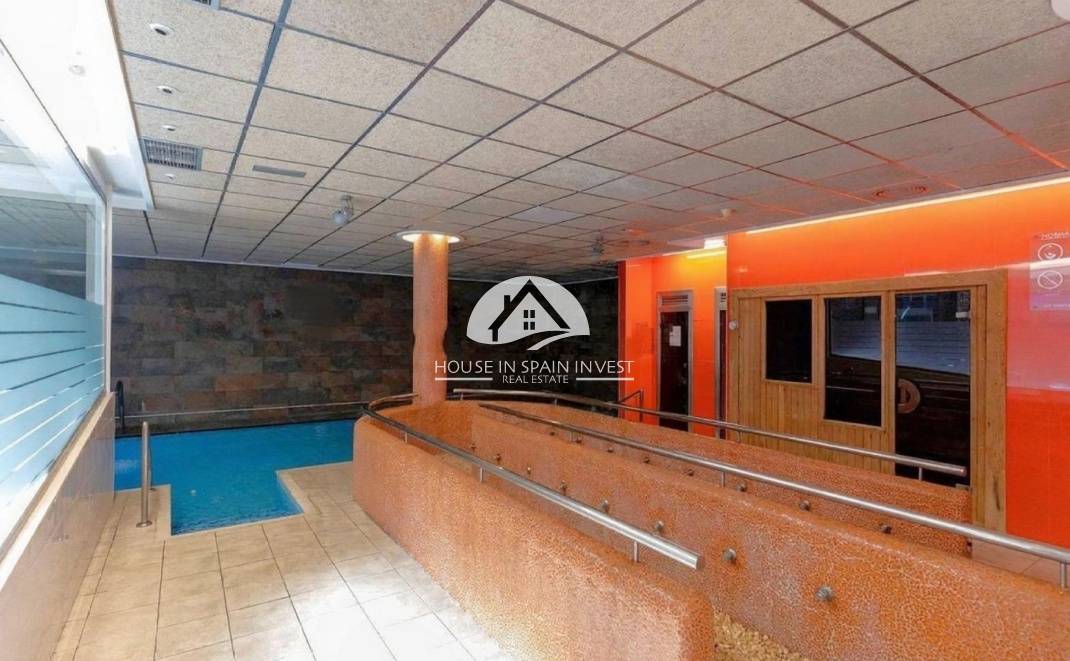 Resale - Apartment  - Orihuela Costa - Cabo roig  