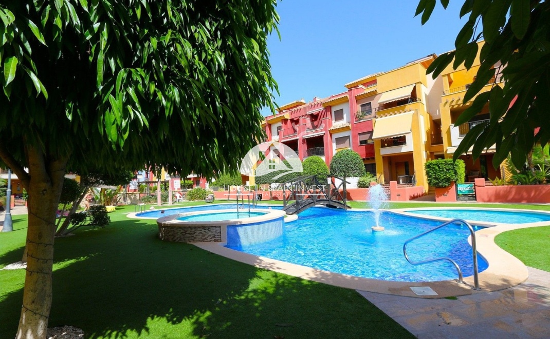 Resale - Apartment  - Orihuela Costa - Cabo roig  