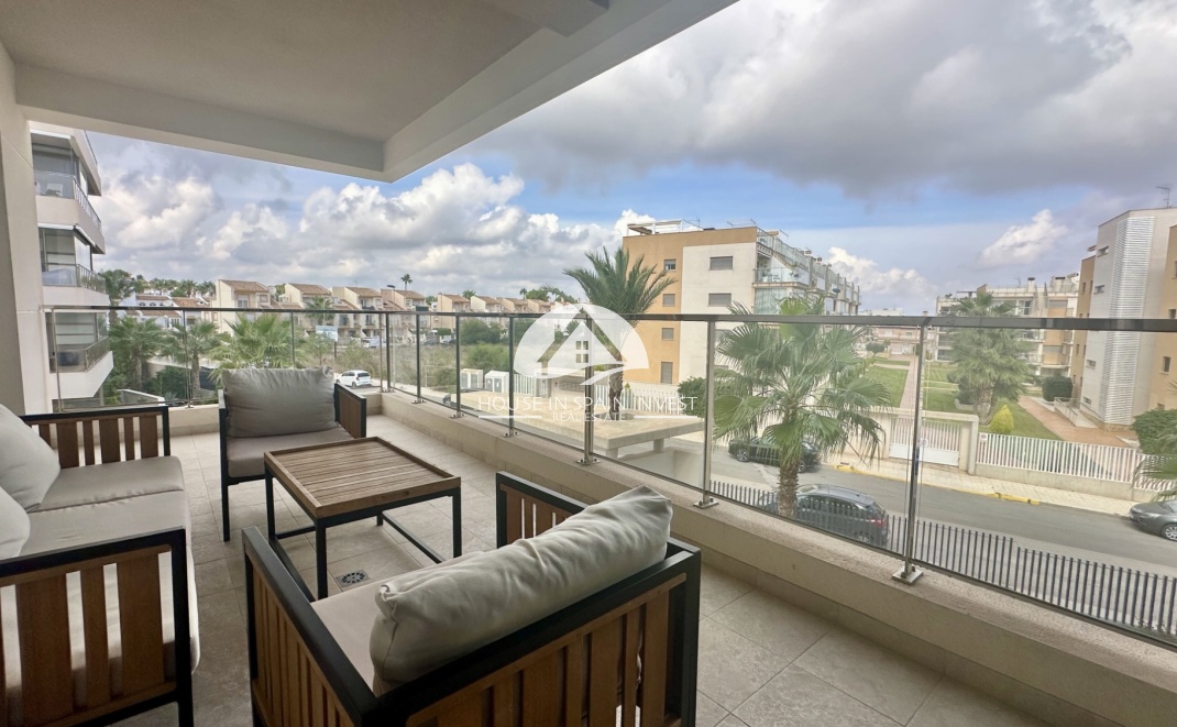 Resale - Apartment  - Orihuela Costa - Villamartín