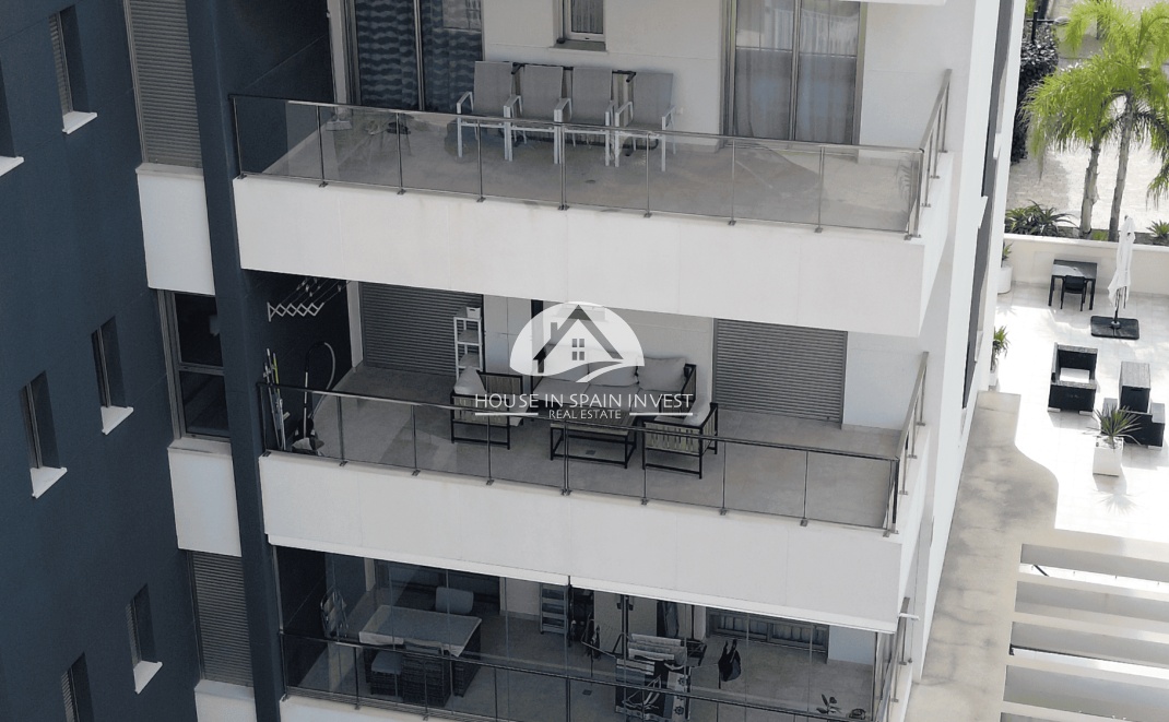 Resale - Apartment  - Orihuela Costa - Villamartín