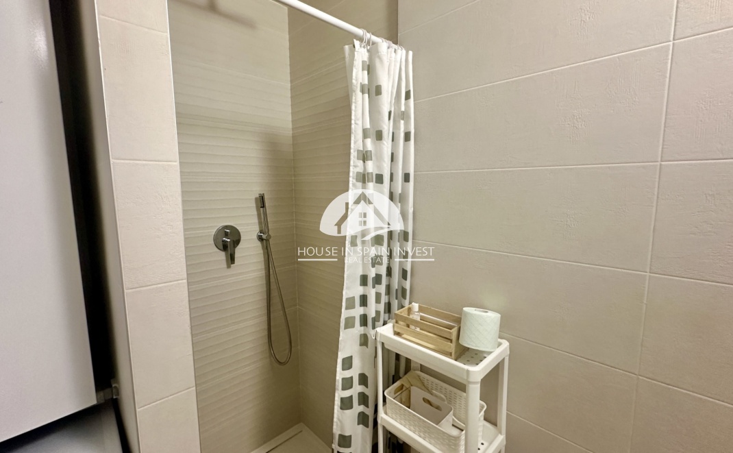 Resale - Apartment  - Orihuela Costa - Villamartín