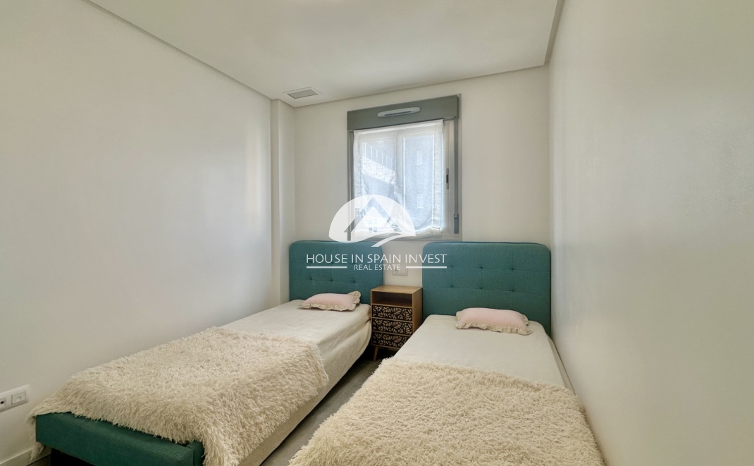 Resale - Apartment  - Orihuela Costa - Villamartín