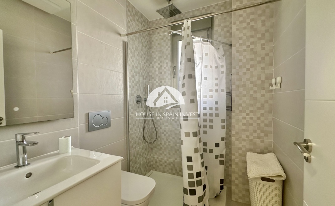 Resale - Apartment  - Orihuela Costa - Villamartín