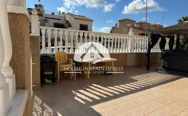 Herverkoop - Villa - Orihuela Costa - Villamartín