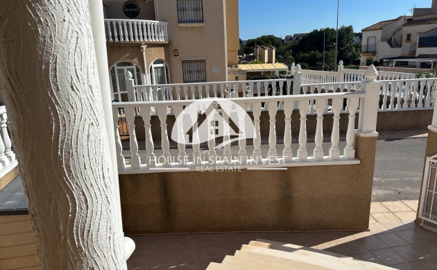 Herverkoop - Villa - Orihuela Costa - Villamartín