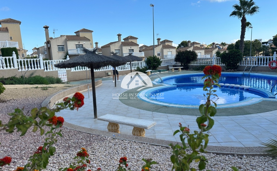 Herverkoop - Villa - Orihuela Costa - Villamartín