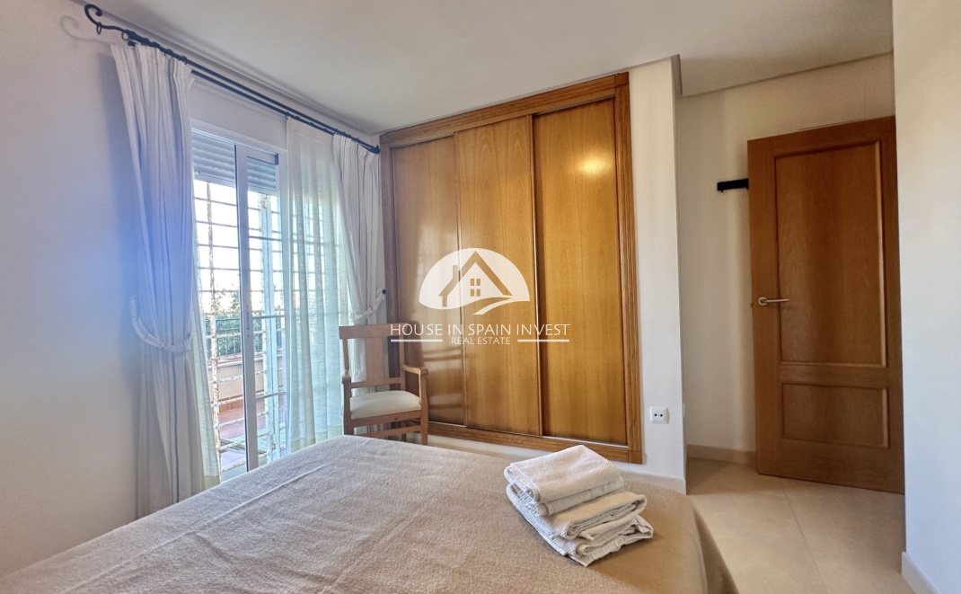 Resale - Apartment  - Pilar de la Horadada - Mil Palmeras