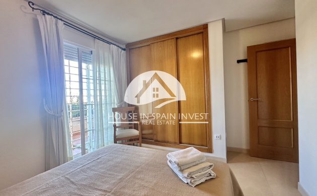 Resale - Apartment  - Pilar de la Horadada - Mil Palmeras
