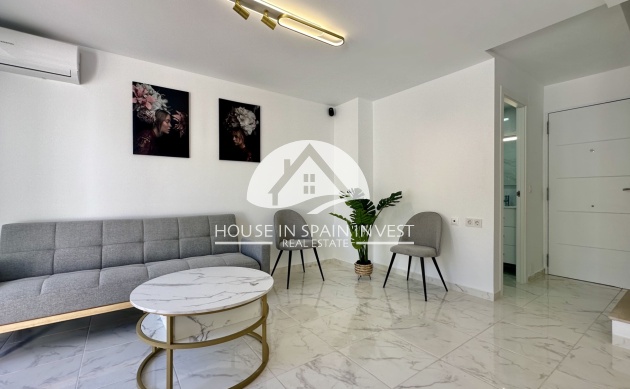 Resale - Townhouse - Torrevieja - Los Balcones  