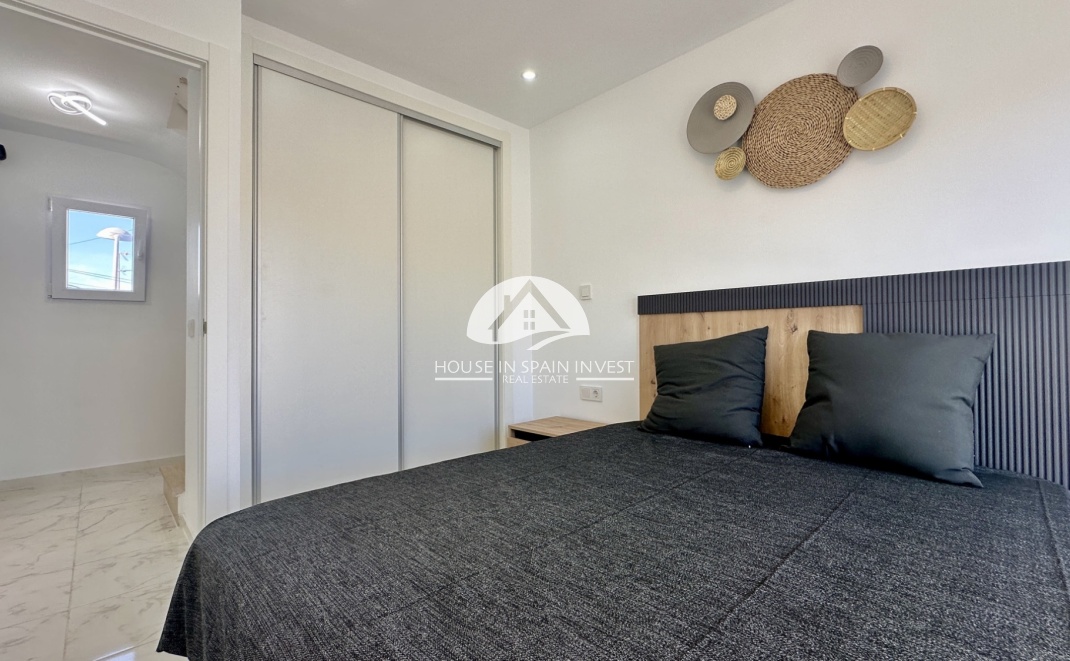 Resale - Townhouse - Torrevieja - Los Balcones  