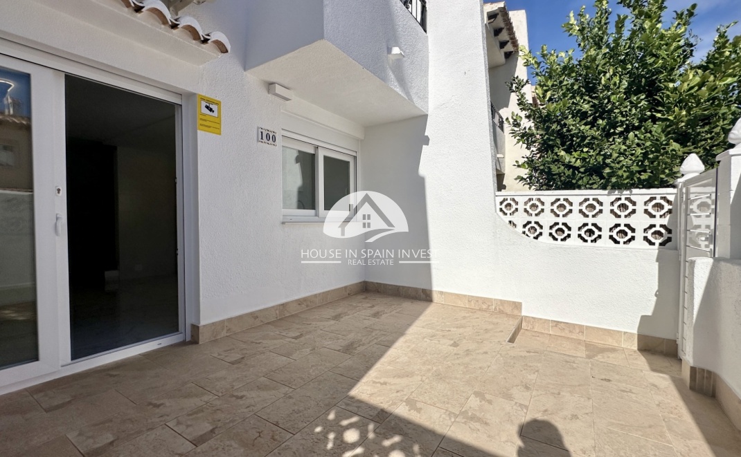 Resale - Townhouse - Torrevieja - Los Balcones  