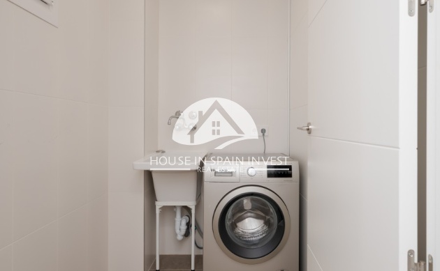 Resale - Apartment  - Orihuela Costa - Playa Flamenca