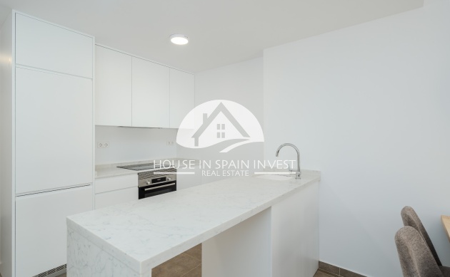 Resale - Apartment  - Orihuela Costa - Playa Flamenca