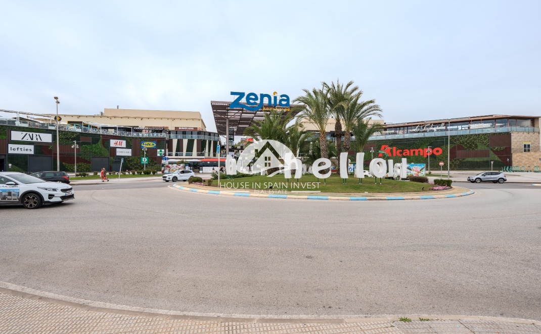 Resale - Apartment  - Orihuela Costa - Playa Flamenca