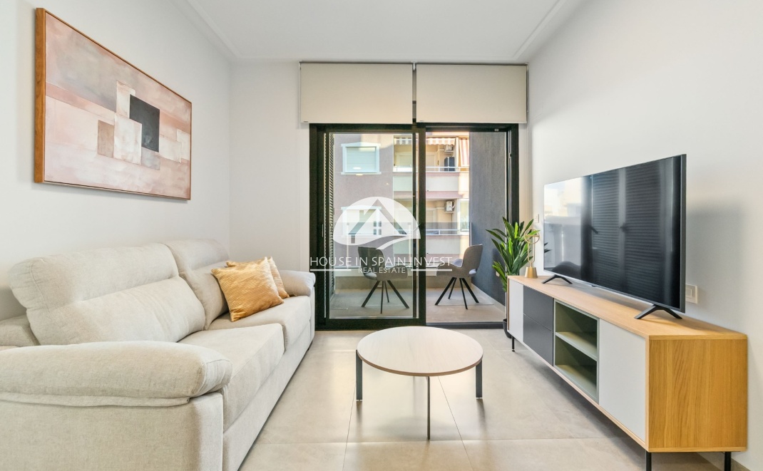 Resale - Apartment  - Torrevieja - Playa del Cura