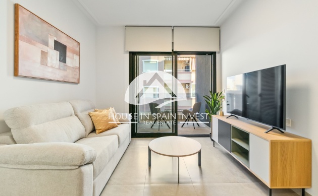 Resale - Apartment  - Torrevieja - Playa del Cura