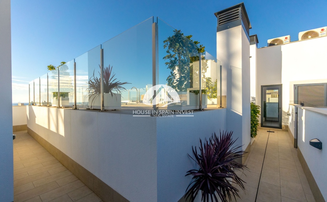 Resale - Apartment  - Torrevieja - Playa del Cura