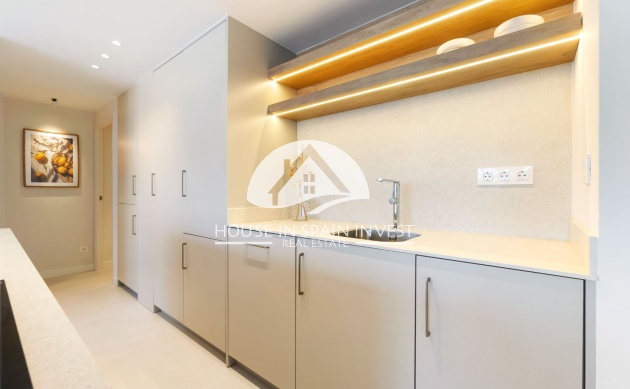 Resale - Apartment  - Torrevieja