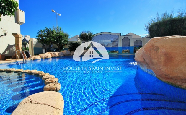 Resale - Apartment  - Orihuela Costa - Cabo roig  