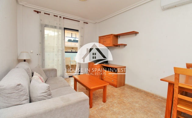 Resale - Apartment  - Orihuela Costa - Cabo roig  