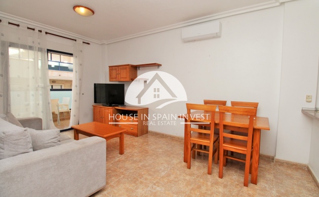 Resale - Apartment  - Orihuela Costa - Cabo roig  
