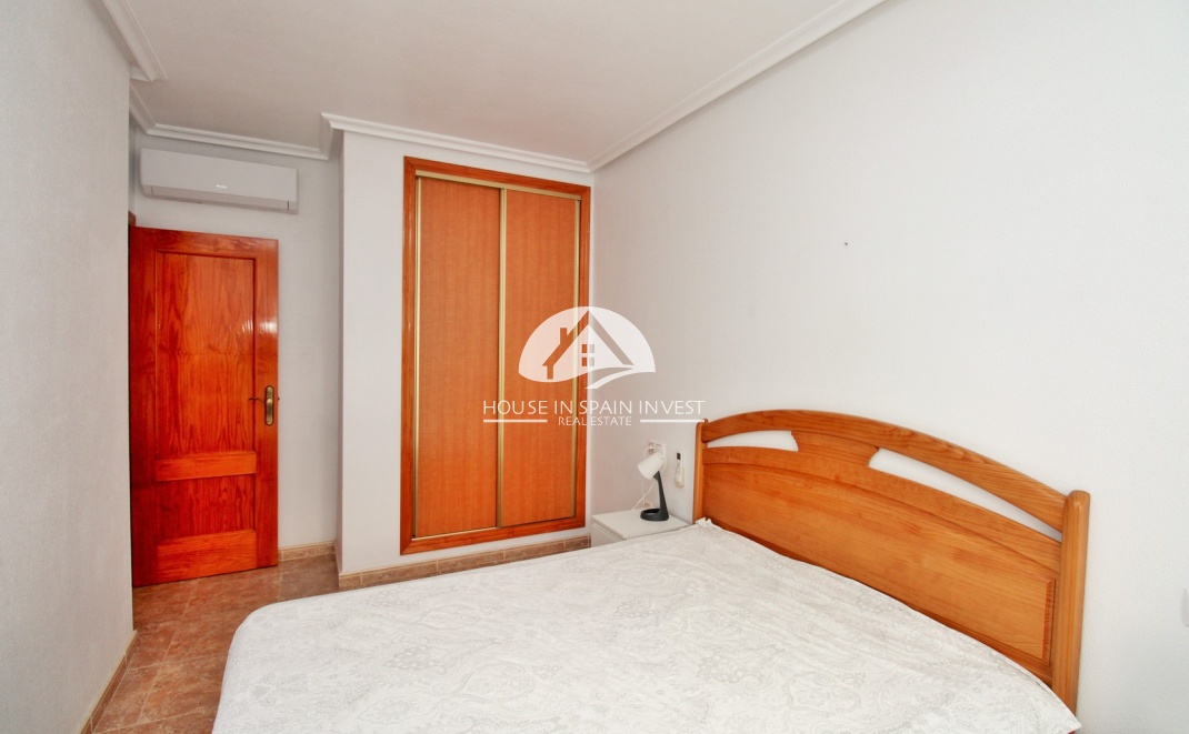 Resale - Apartment  - Orihuela Costa - Cabo roig  